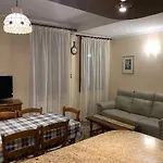 Gio\'s House
